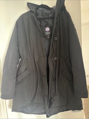 Canada Goose Rossclair Parka Black Label Puffer Jacket Snow and Waterproof